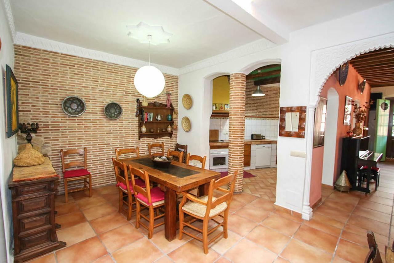 Casablanca Villa Yunquera Екстериор снимка